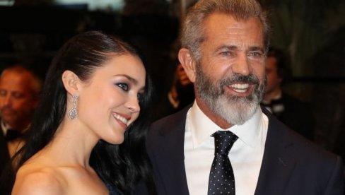 RASKINULI NAKON DEVET GODINA ZABAVLJANJA: Mel Gibson i 34 godine mlađa lepotica potvrdili kraj!