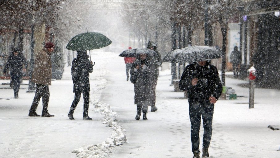 ТЕМПЕРАТУРА ИДЕ СКОРО ДО 20 СТЕПЕНИ, А ОНДА СТИЖЕ БАБА МАРТА: Биће снега усред пролећа - детаљна временска прогноза метеоролога Тодоровића