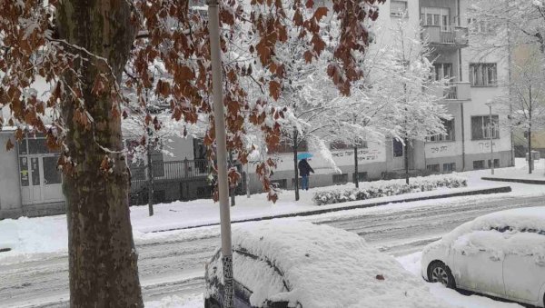 УПАЉЕН ЦРВЕНИ МЕТЕОАЛАРМ! Вечерас стиже нова тура снега, а РХМЗ ниже упозорења за ову опасну појаву - Београд на удару