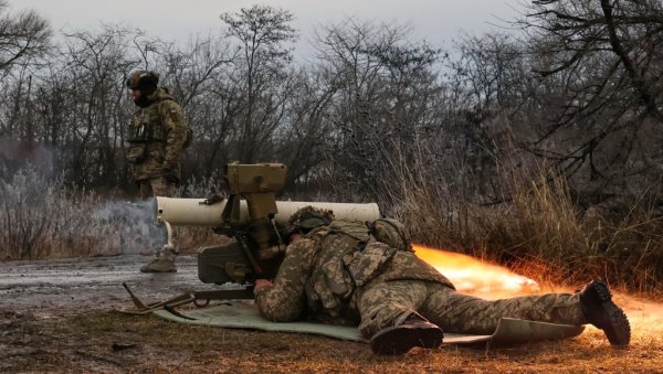 ПУКЛА БРУКА: Американци варају Украјинце