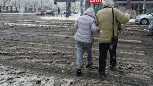 EVO KAKO NAPLATITI ODŠTETU OD 600.000 DINARA USLED PADA NA LEDU! Ovo je detaljna procedura koju morate ispoštovati da bi dobili novac