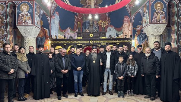 ЈЕДНОДУШНА ПОДРШКА: У Бањи Ковиљачи о обнови порушено храма