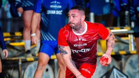 ХЛАДАН ТУШ ЗА ЈОЏИРА У ЕXАТЛОНУ: Хвалио се да је непобедив, а онда...