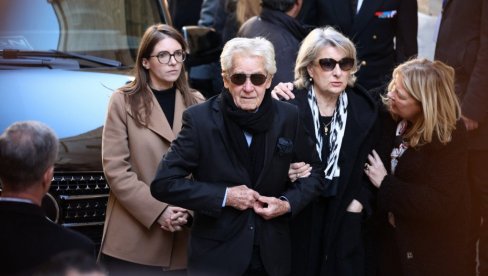 МУЖ БРИЖИТ БАРДО НА САХРАНИ ОТКРИО ЊЕНЕ ПОСЛЕДЊЕ РЕЧИ: Те ноћи сам спавао поред ње отворених очију...