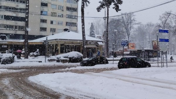 УПАЉЕН НАЈВИШИ НИВО УПОЗОРЕЊА Батут: Време, какво дуго нисмо имали, опасно по здравље - Критични талас хладноће до овог датума