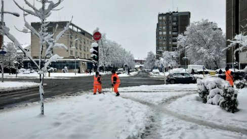 ТЕПЕРАТУРА У ОВА ТРИ ГРАДА ПАЛА ДО -17: РХМЗ ниже упозорења - Овакву зиму дуго нисмо видели
