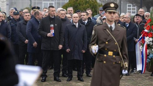 УСТАШКА ЦРКВА ОПЕТ ВРЕБА СРБЕ И ЊИХОВЕ ХРАМОВЕ: Шта се крије иза идеје оживљавања ХПЦ из епохе павелићеве НДХ