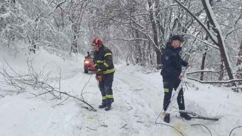 VANREDNA SITUACIJA U 11 OPŠTINA: Evo gde je trenutno najkritičnije u Srbiji