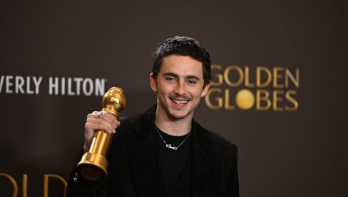 TIMOTI ŠALAME PONOVO OPČINIO SVET: Odneo Zlatni globus, smeši mu se Oskar i iza sebe ostavio velika imena Holivuda