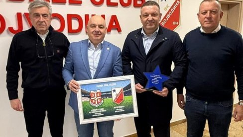 SAVEZI I KLUBOVI ZAJEDNIČKI U INTERESU SRPSKOG FUDBALA: Čelnici fudbalskog saveza regiona Zapadne Srbije u poseti FK Vojvodina