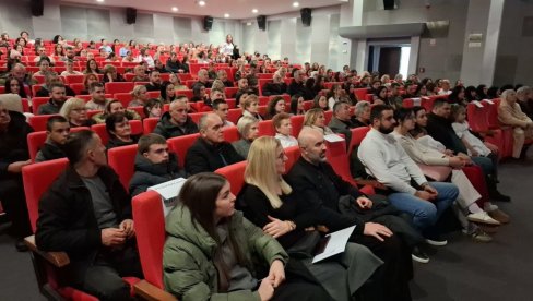 НА МАЛИ БОЖИЋ, У НИКШИЋУ, ПОКРЕНУТА АКЦИЈА ЗА ПОМОЋ МАНАСТИРУ ПРЕОБРАЖЕЊА ГОСПОДЊЕГ   Звона за прву кап воде