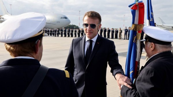МАКРОН ШАЉЕ РАТНИ БРОД НА ГРЕНЛАНД: Француска упозорила на нови колонијализам