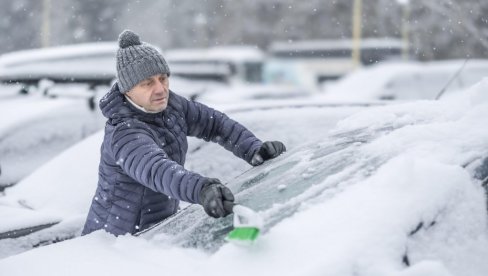 ОВУ НАВИКУ СВИ СРБИ ИМАЈУ, А МОЖЕ ВАС СКУПО КОШТАТИ: Полиција мушкарцу само уручила казну од 600 евра
