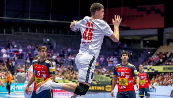 ЕВРОПСКО ПРВЕНСТВО У РУКОМЕТУ: Србија пружа добар отпор Немачкој, Шпанци руше Аустријанце...