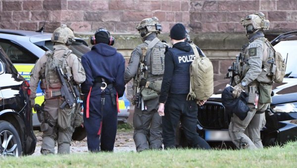 ЛИДЕР НАЈЈАЧЕ НЕМАЧКЕ СТРАНКЕ: Зеленски мора да плати за дизање Северног тока у ваздух