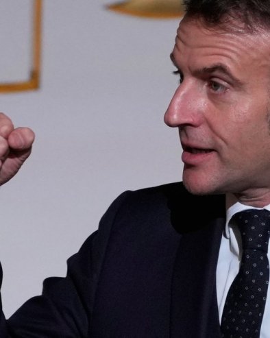 МАКРОН УДАРИО НА ИРАН: Доста је било, не играјте се са Француском, враћајте нам људе