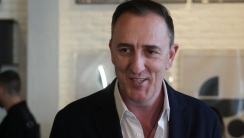 ZNAMO SE JOŠ OD DETINJSTVA: Sergeja Ćetkovića i njegovu suprugu život razdvojio, pa se posle mnogo godina desio sudbonosni susret