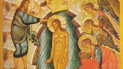 KAKO SE KORISTI BOGOJAVLJENSKA VODICA: Mnogi prave grešku zbog koje se veruje da ona gubi lekovitu i čudotvornu moć