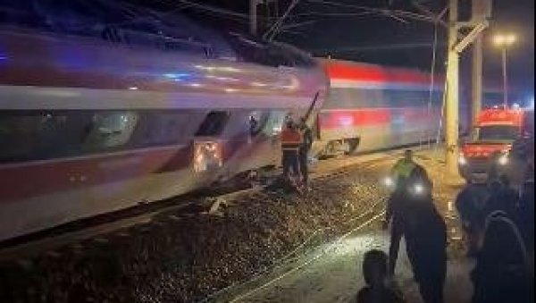 ДВА ВОЗА ИСКОЧИЛА ИЗ ШИНА У ШПАНИЈИ: Најмање две особе погинуле (ФОТО/ВИДЕО)