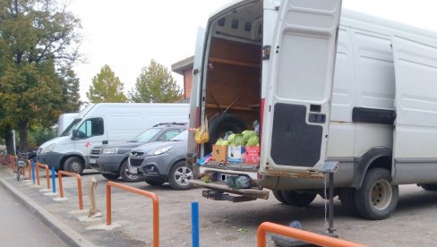 ПРОДАЈА ИЗ ВОЗИЛА: Одобрено постављање пулт тезги на 25 локација