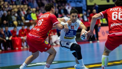 ШОК! СУДИЈЕ СРАМНО ОЧЕРУПАЛЕ ОРЛОВЕ! Србија изгубила од Аустрије, рукомет не памти овакву драму!