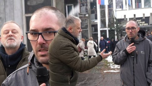 VERBALNO NASILJE ISPRED OPŠTINE KULA: Incidenti i ometanje rada novinara uoči sednice