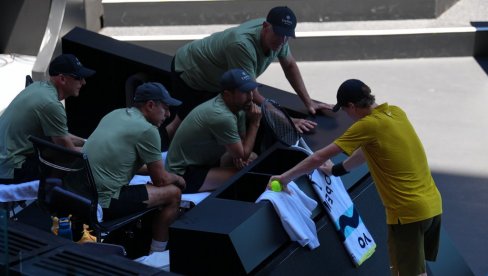 MOŽDA BI ZA MENE TURNIR BIO GOTOV: Siner otkrio što se mučio protiv Amerikanca na Australijan openu
