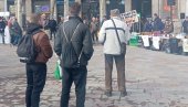 ŠAKA BLOKADERA OKUPIRALA CENTAR BEOGRADA: Podigli šatore, glavne zvezde im nasilnici Kokanović i Bralović! (FOTO)