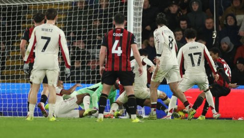 NOVA BLAMAŽA LIVERPULA: Bornmut u ludoj završnici savladao šampiona Premijer lige