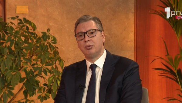 ЕВРОПАРЛАМЕНТАРЦИ НИСУ ВАЖНИ НИКОМЕ НИ У СВОЈИМ ЗЕМЉАМА Вучић: Oко Јасеновца је све јасно, нема игре око тога