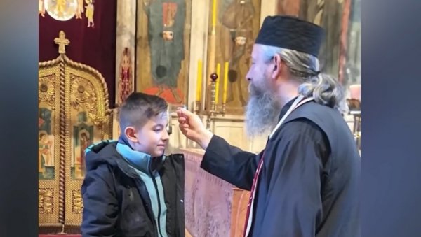ЧУДО МАНАСТИРА ОСТРОГ! Мали Леон проговорио након посете, његовој мајци се јавило у сну да га одведе оцу Василију