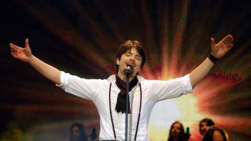 TOŠETOVA SESTRA OBJAVILA FOTOGRAFIJU KOJA LOMI SRCA: Čuva uspomenu na brata o čijoj smrti je samo jednom govorila