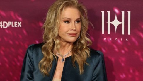 MISLILI SMO DA PARIS HILTON VODI BURAN ŽIVOT ALI ONA JE NEVINAŠCE U ODNOSU NA SVOJU BABU: Bila udata za mafijaša, htela da ubije svekrvu, ni