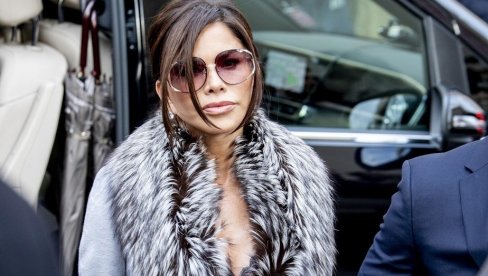 LOREN SANČEZ NAPRAVILA MODNU KATASTROFU, PLJUŠTE KOMENTARI: Samo ona može da učini da Dior izgleda ovako jeftino