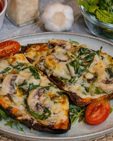 БАТАТ ПУЊЕН КРЕМАСТИМ ПЕЧУРКАМА И СПАНАЋЕМ: Једноставан и укусан оброк