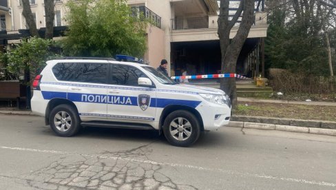 ОБРАТИО СЕ ГОСТИМА, ПИТАО КАКО СИ: Нови детаљи драме на Сењаку, овако су се бранили странци због припремања ликвидације (ФОТО)