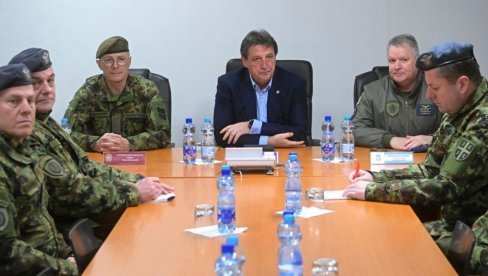 У СВИМ ВРЕМЕНСКИМ УСЛОВИМА, 24 САТА ДНЕВНО, СЕДАМ ДАНА У НЕДЕЉИ: Обилазак снага Војске Србије за контролу и заштиту ваздушног простора