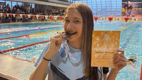БРОНЗА ЗА ПЛИВАЧИЦУ ИЗ ЋУПРИЈЕ: Николина трећа на Државном првенству у Новом Саду