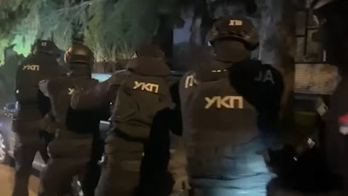 ВЕЛИКА АКЦИЈА ХАПШЕЊА У ПОЗНАТОМ РЕСТОРАНУ У БЕОГРАДУ: Драматична акција хапшења рекеташа и пиромана