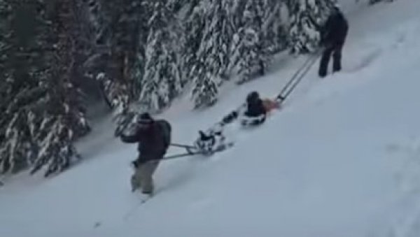 НЕОДГОВАРНИ СКИЈАШИ ИЗАЗВАЛИ ЛАВИНУ НА ЈУГУ СРБИЈЕ: Угрозили свој и живот спасилаца (ВИДЕО)