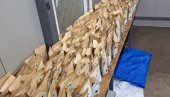 ХТЕЛИ ДА ПРОШВЕРЦУЈУ ЧАЈ ЗА МРШАВЉЕЊЕ: На Граничном прелазу Шид откривено више од 37 килограма биљне мешавине