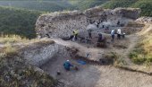 ДРЕВНИ КОПРИЈАН СВЕДОЧИ О 1.500 ГОДИНА РАТОВАЊА: Археолошка истраживања утврђења које памти сукобе Византинаца, Срба, Бугара и Османлија