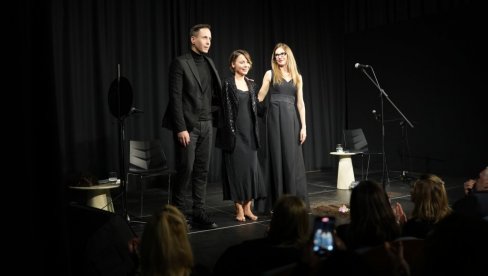 НИСИ САМА: Емотивна прича о оздрављењу затворила јануарски репертоар у театру хуманости