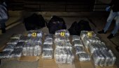 НОВОСАДСКА ПОЛИЦИЈА ЗАПЛЕНИЛА 80 КИЛОГРАМА МАРИХУАНЕ: Ухапшена четворица осумњичених за трговину дрогом