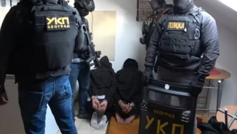 BOMBA BAČENA NA LOKAL U NOVOM BEOGRADU, DVOJICA UHAPŠENA: Oglasio se MUP (VIDEO)