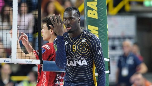 ИСТОРИЈА ИЛИ СЕНЗАЦИЈА? Скупо плаћени ростер Вероне је велики фаворит у финалу против повредама осакаћеног гиганта