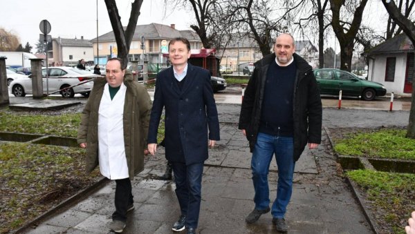 УВОД У ГРАДЊУ НОВЕ БОЛНИЦЕ: Почела реконструкција Дома здравља у Неготину, изграђеног још 1981. године