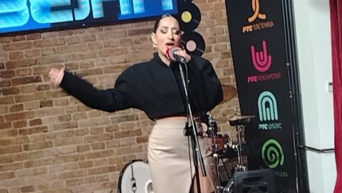 JUGOSLAVIJA JE SIMBOL JEDINSTVA: Zejna Murkić o takmičenju na PZE 2026 i očekivanjima (FOTO)