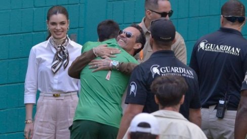 OBOŽAVA NOVAKA, NA BRUKLINOVOJ SVADBI NAPRAVIO HAOS: Mark Entoni otkrio istinu o drami Bekamovih kojima je krstio sina (FOTO)