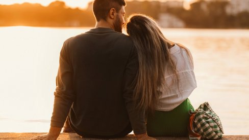 5 NAJBOLJIH LJUBAVNIH PAROVA HOROSKOPA: Sreća im je zapisana u zvezdama